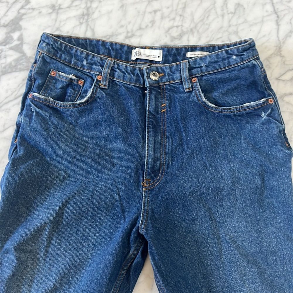 Zara HIGH-WAISTED The 90’s MOM FIT DENIM JEANS Sz 12 - Picture 2 of 8